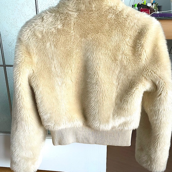 DKNY faux fur bomber jacket - Picture 3 of 7